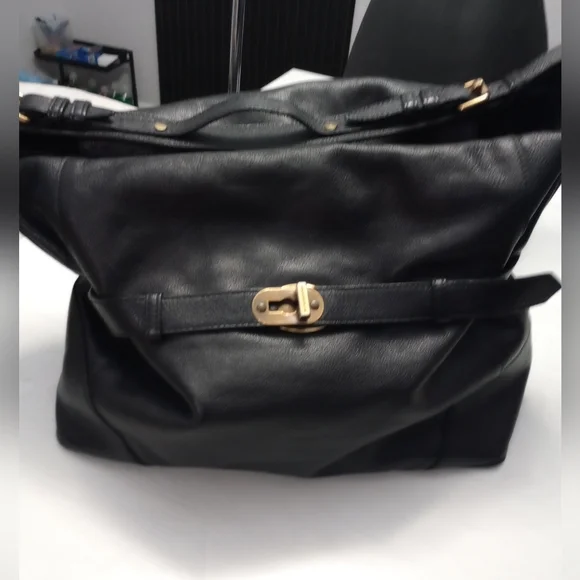 Burberry bags - Picture 2 of 15